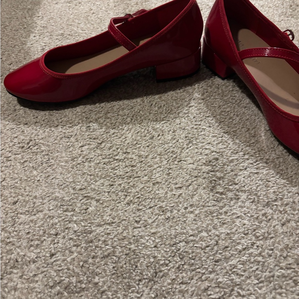 Madden Girl Red Flats - Picture 6 of 6